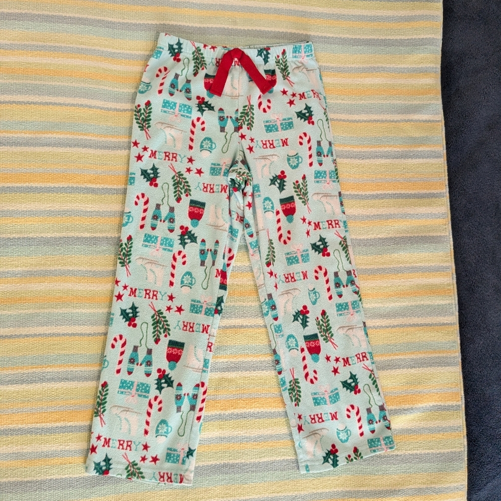 Carter's fleece holiday winter ❄️ PJ pajama pants size 6